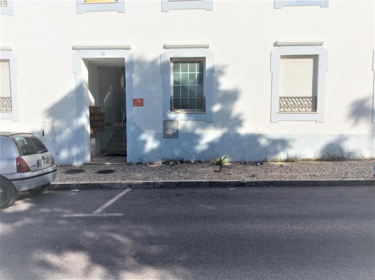 Rossio By Old Town Apartment อัลบูเฟรา ภายนอก รูปภาพ