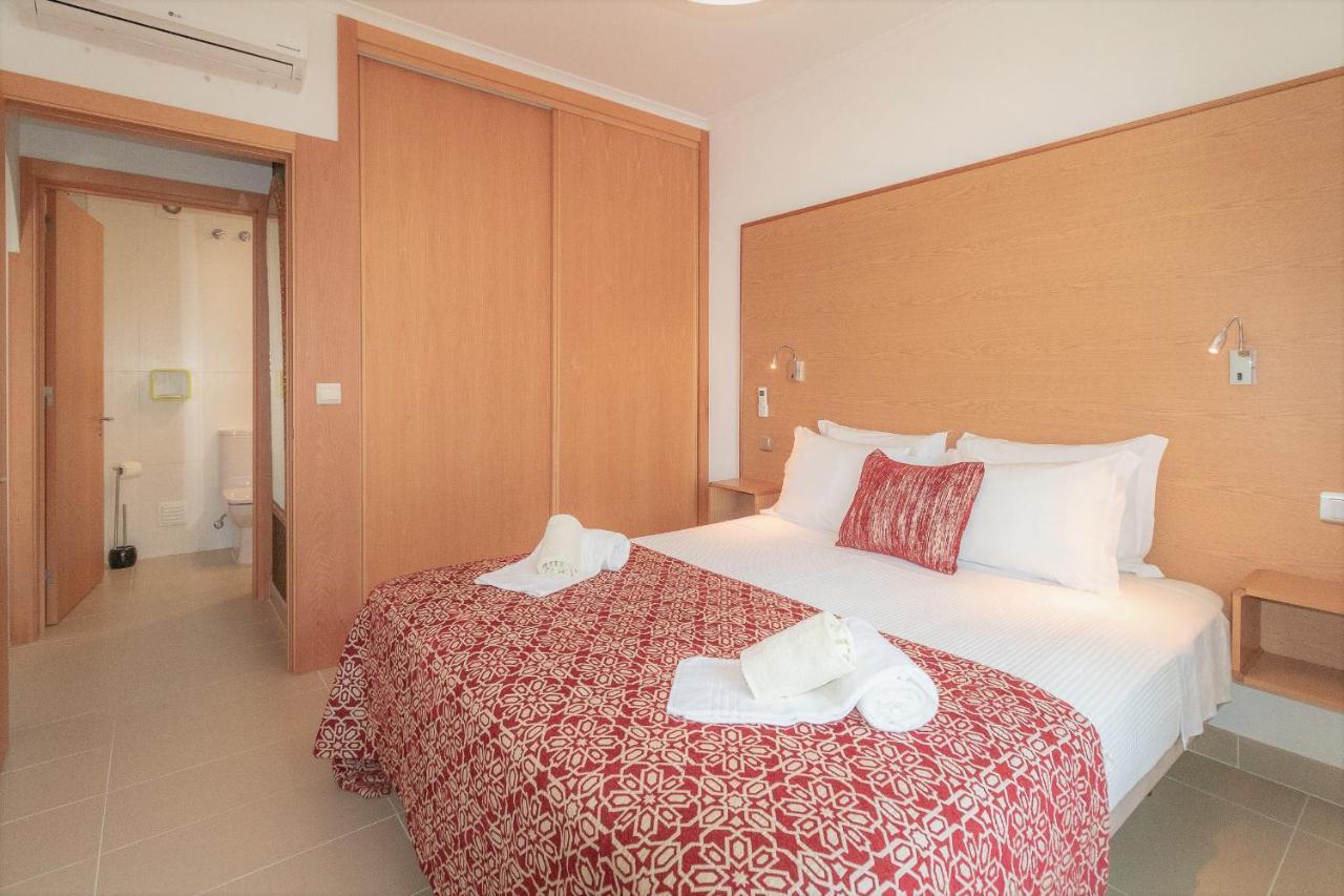 Rossio By Old Town Apartment อัลบูเฟรา ภายนอก รูปภาพ